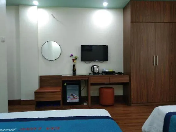 Hotel Khach San Gia Long Hạ Long